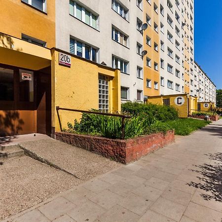 Apartamento Pokoje Gdańsk Zaspa - Pilotów 20b, 800m SKM-Zaspa, odległość do morza 3km Exterior foto