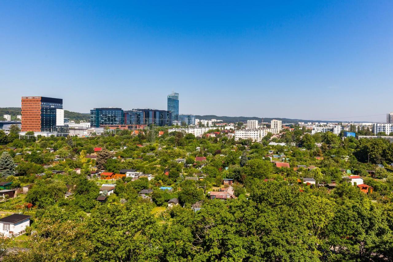 Apartamento Pokoje Gdańsk Zaspa - Pilotów 20b, 800m SKM-Zaspa, odległość do morza 3km Exterior foto