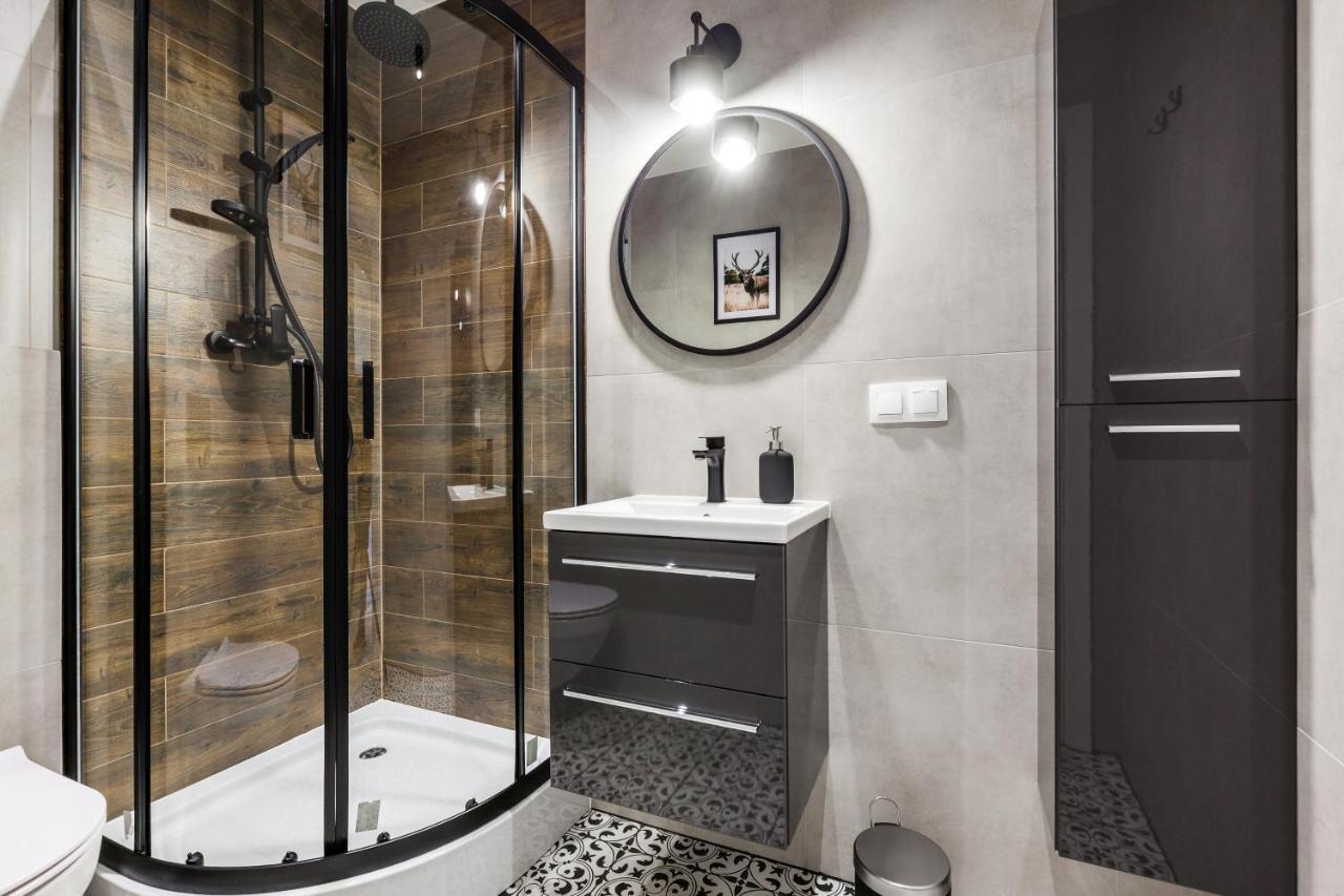 Apartamento Pokoje Gdańsk Zaspa - Pilotów 20b, 800m SKM-Zaspa, odległość do morza 3km Exterior foto